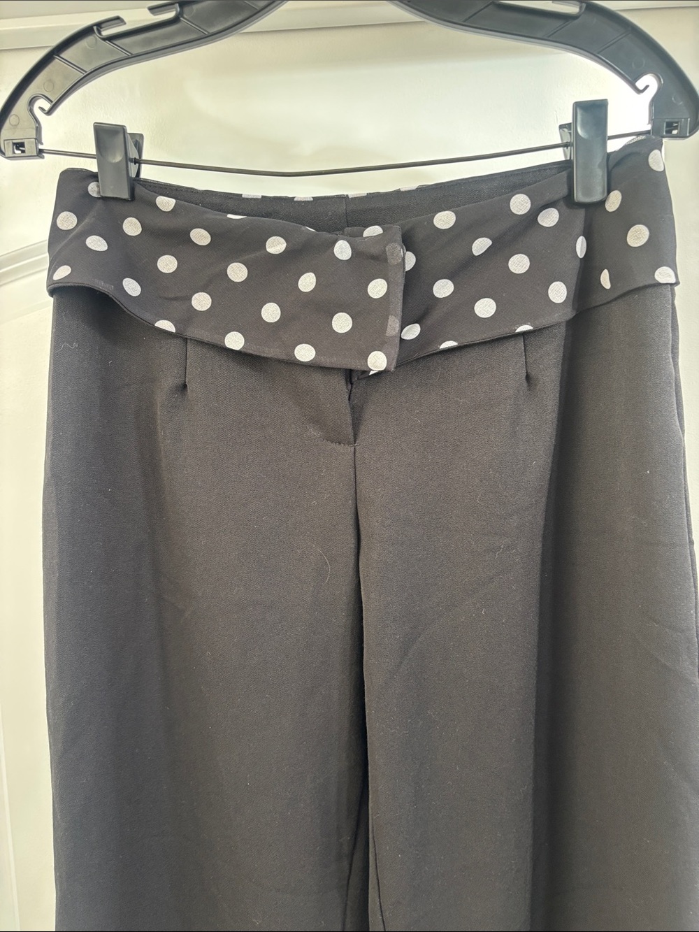 Black Wide-Leg Pants with Polka Dot Waistband - Picture 5 of 5